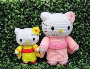 Amigurumi Örgü Oyuncak Tekniğiyle Yapılmış Hello Kitty Modeli Yapılışı (anlatımlı)