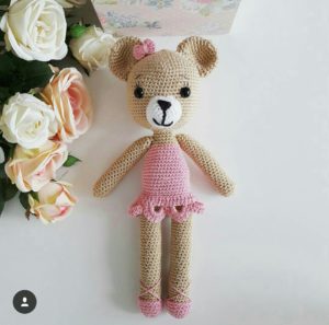 Amigurumi örgü oyuncak ayı yapılışı kostüm yapılışı pantolon yapılışı etek yapılışı elbise yapılışı anlatımlı