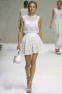 Dolce & Gabbana 2011 Dantelİşlemeli Mini Elbise Modelleri