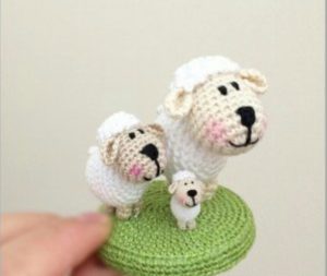 Amigurumi örgü oyuncak modelleri yapımı